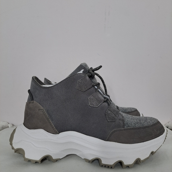 Sorel kinetic breakthru caribou sneaker boot grey 10.5 NWT - Picture 5 of 11